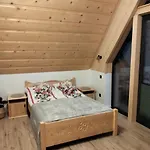 シャレー Siedem Swiatow *